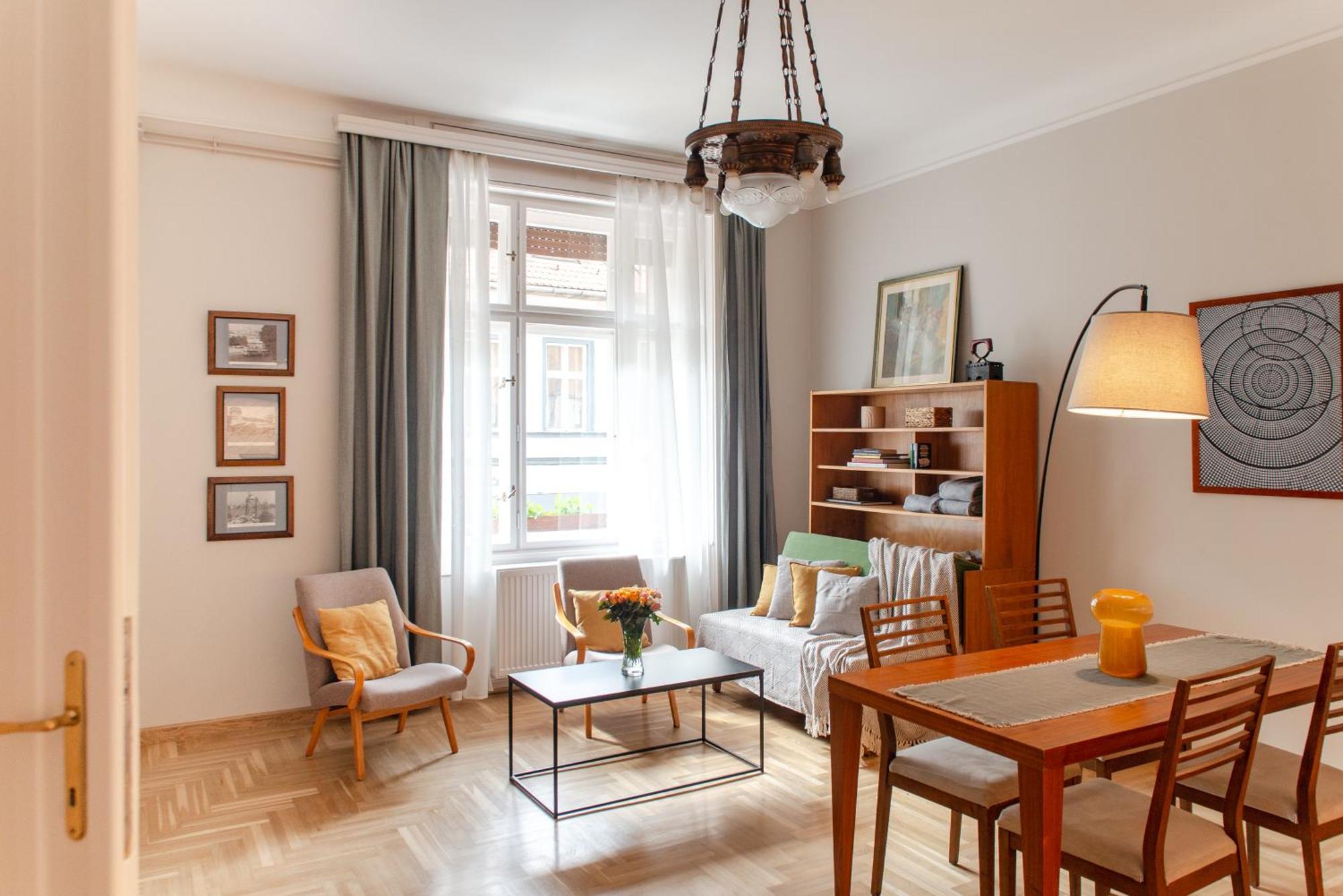 Spacious Family Suite Along River Side, In The Heart Of Buda Budapest Ngoại thất bức ảnh
